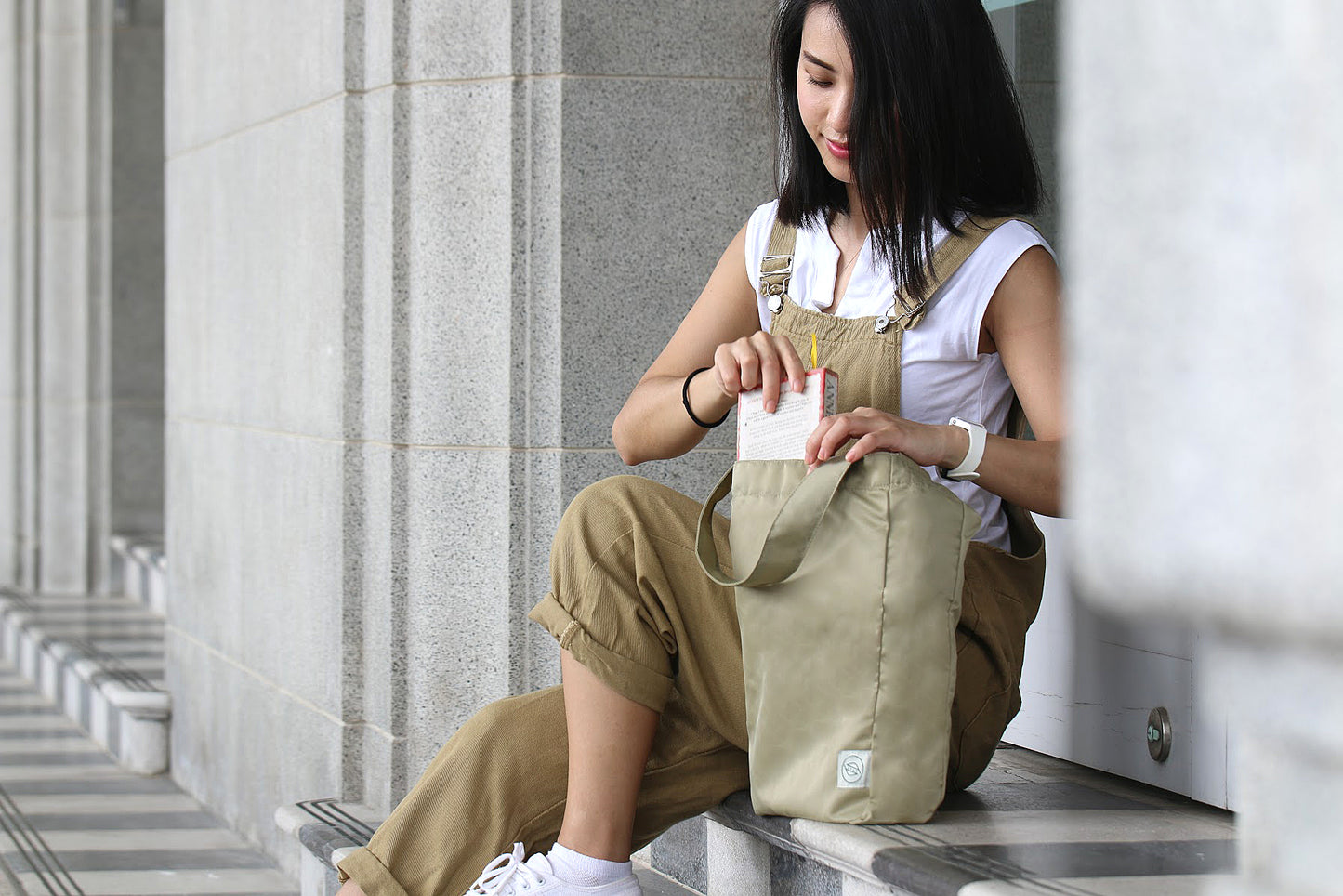 Monstera Fotebag - Lawn